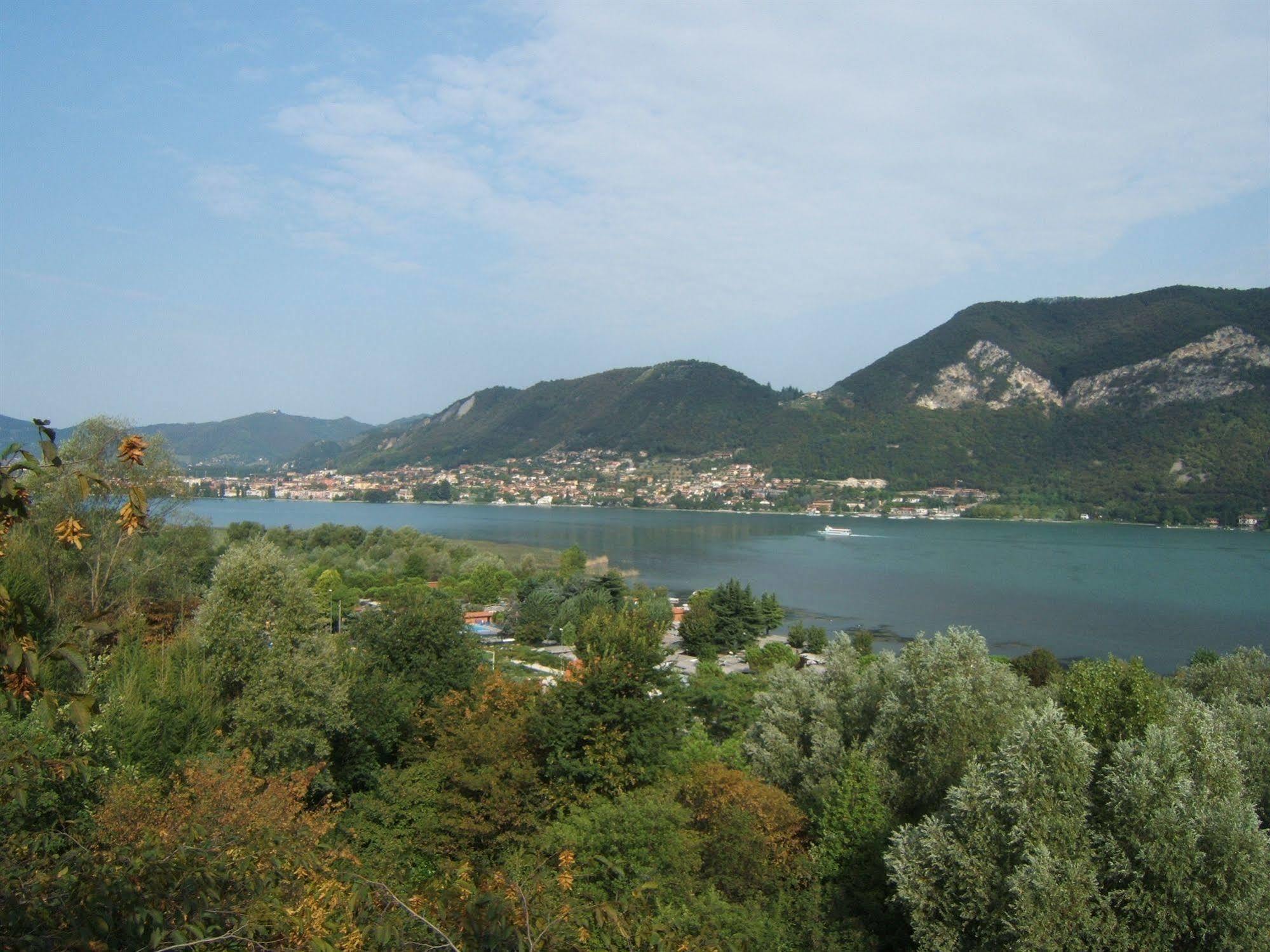 Hotel Empire Resort Iseo Exterior foto